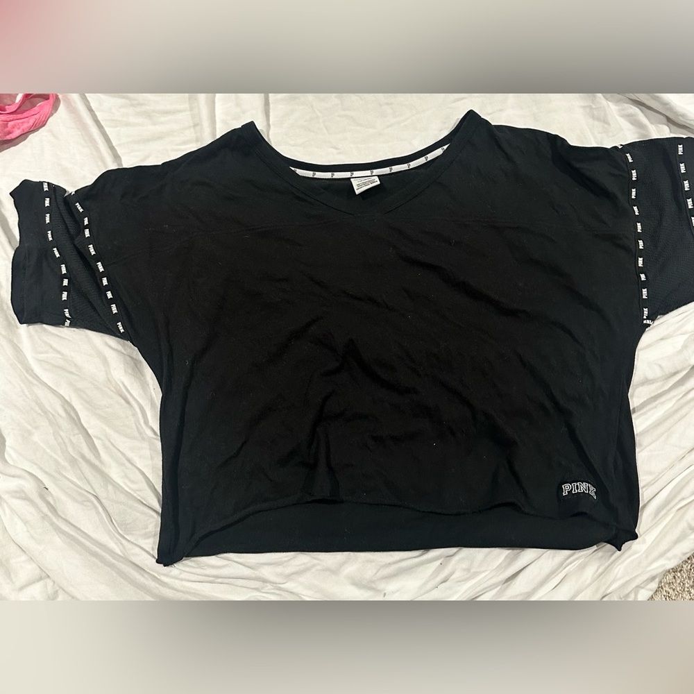 Simple Black T-Shirt PINK Victoria Secret - L - w/ Logo Back